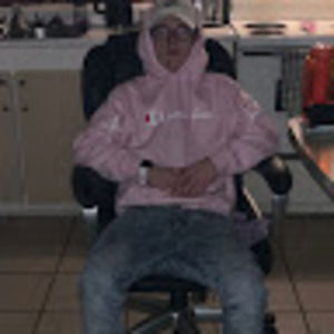 Meet your Posher, Alexandre